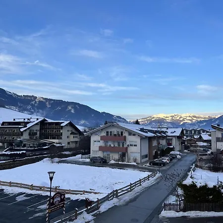 Falken 8 アパート カプルーン