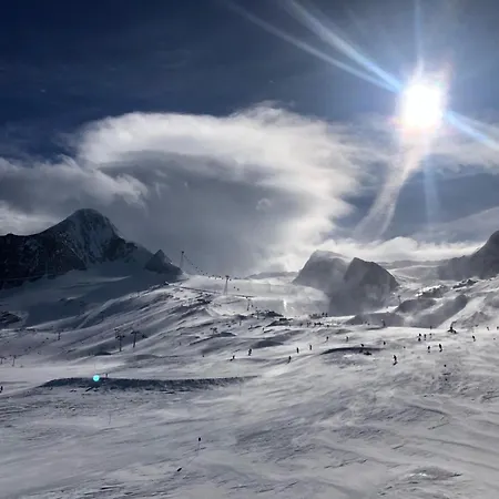 Falken 8 アパート *